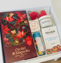 Load image into Gallery viewer, Stimulate the Senses Gift Box